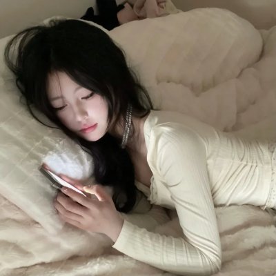 女机械人